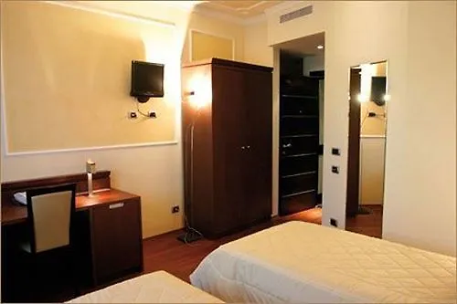 Dado Hotel International Parma