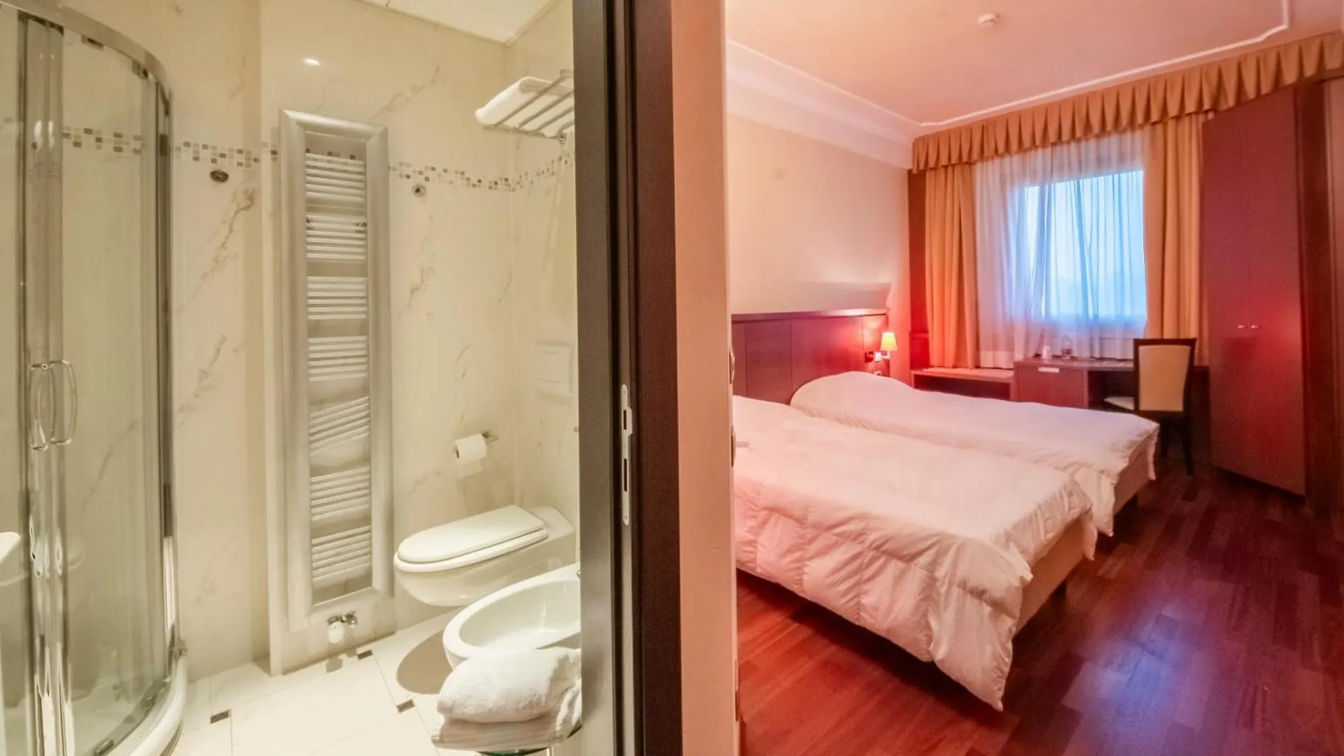 Dado Hotel International Parma