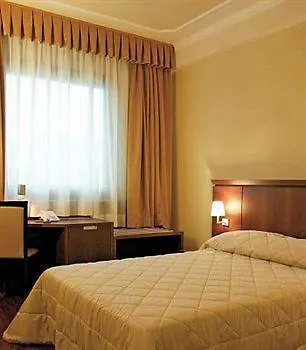 Dado Hotel International Parma Italy